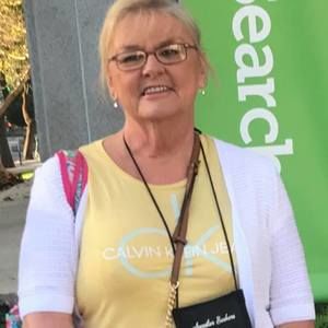 Meet your Posher, Joan